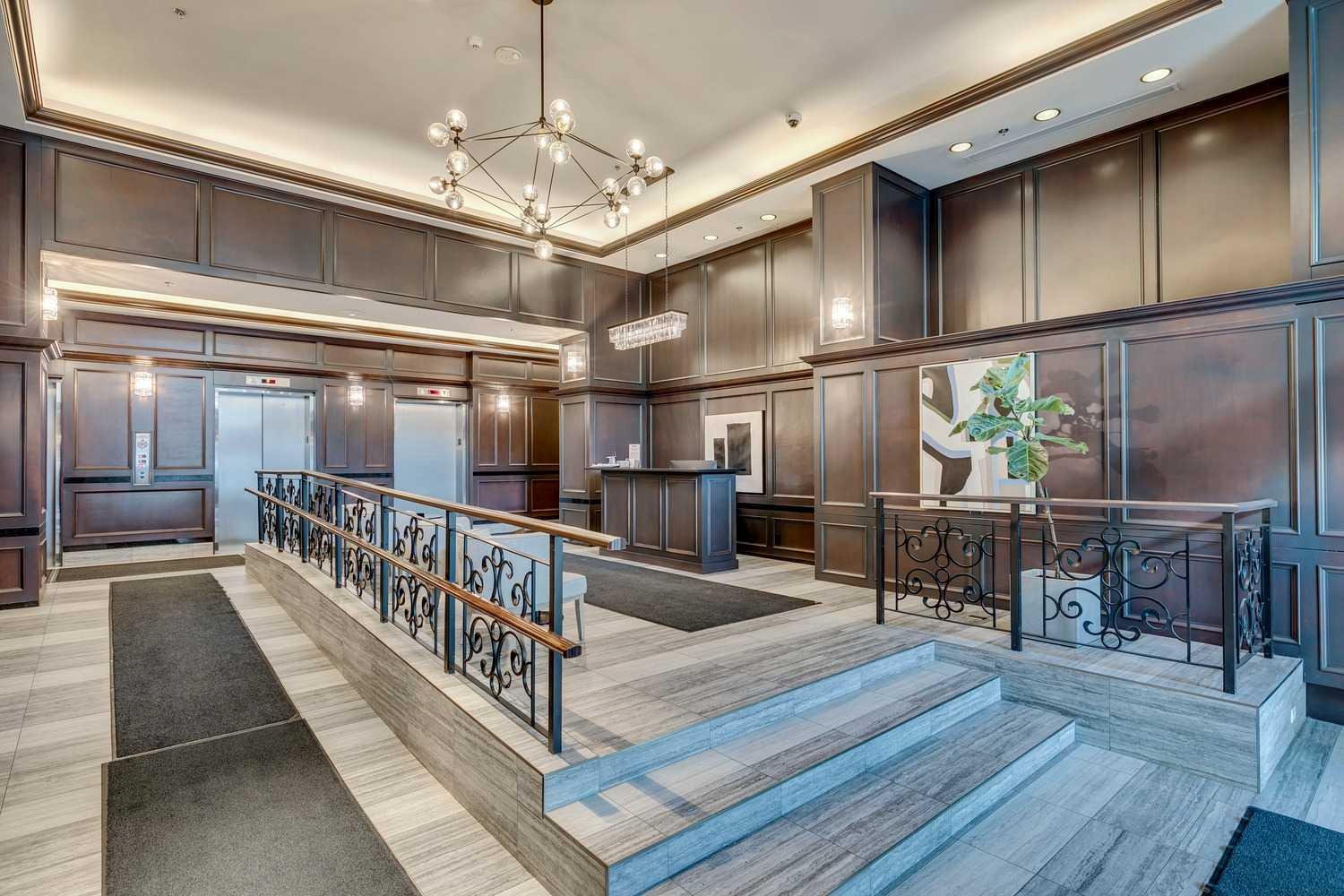 817 15 Avenue SW 206