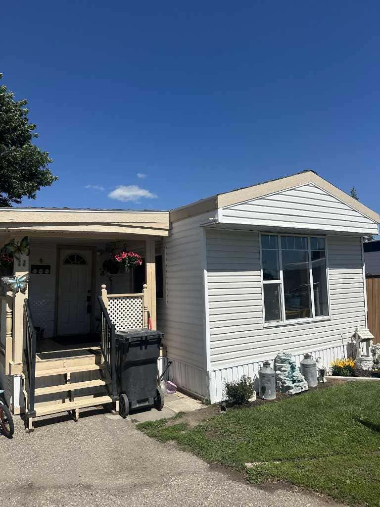 Photo of 5301 2nd Street #Unit 88, Coalhurst, AB T0L 0V0 (MLS # A2323761)