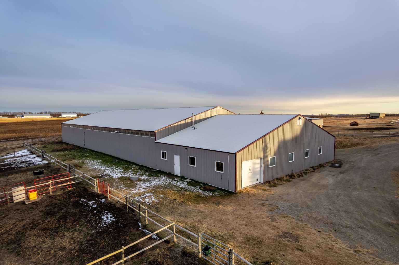 41127 Township Road 283