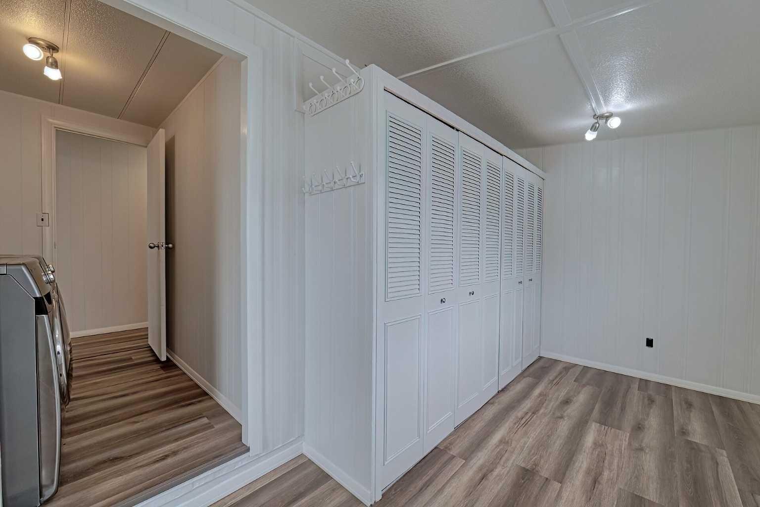 99 Arbour Lake Road NW 303