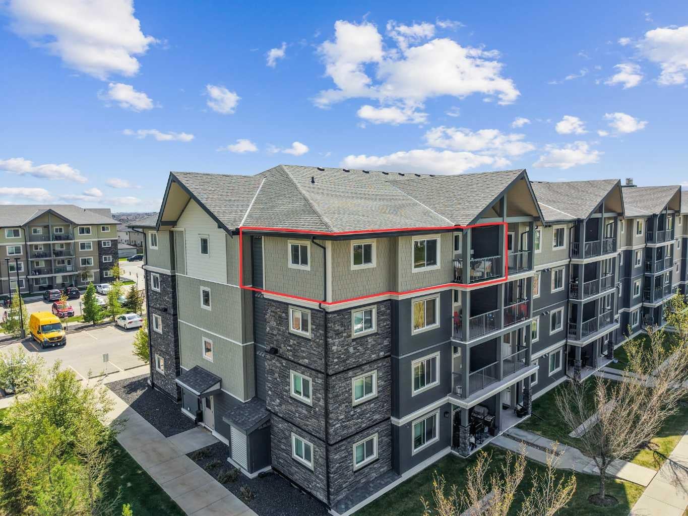 181 Skyview Ranch Manor NE 3402