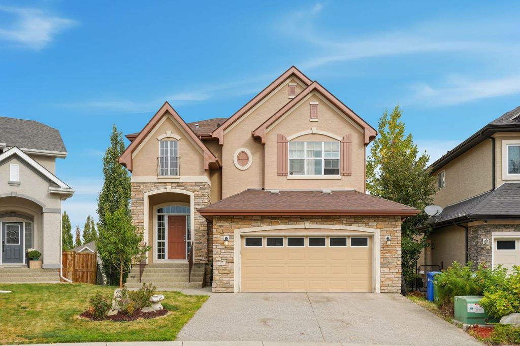 Photo of 166 Cranridge Terrace SE, Calgary, AB T3M 0H9 (MLS # A2284131)