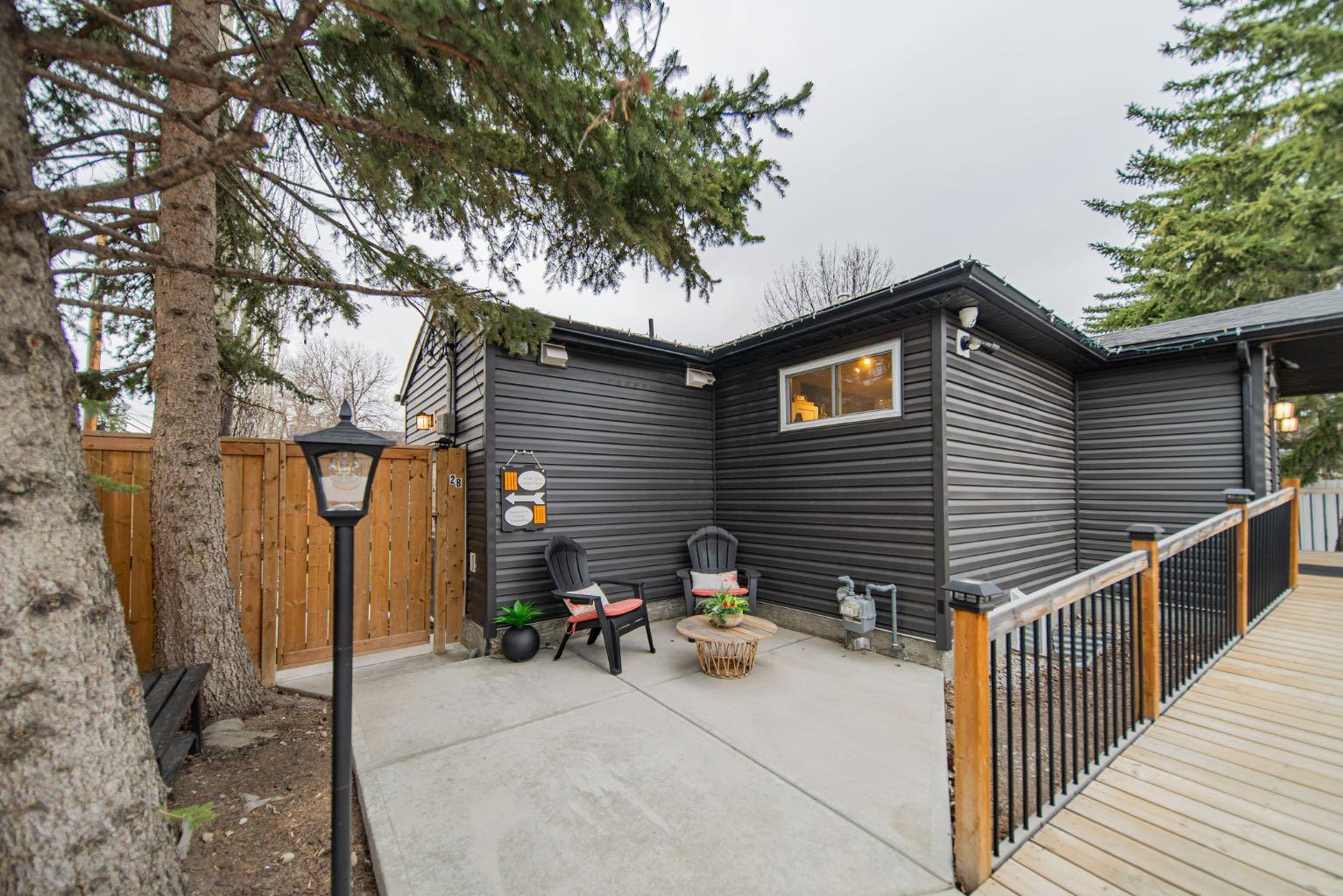 2 Elk Avenue