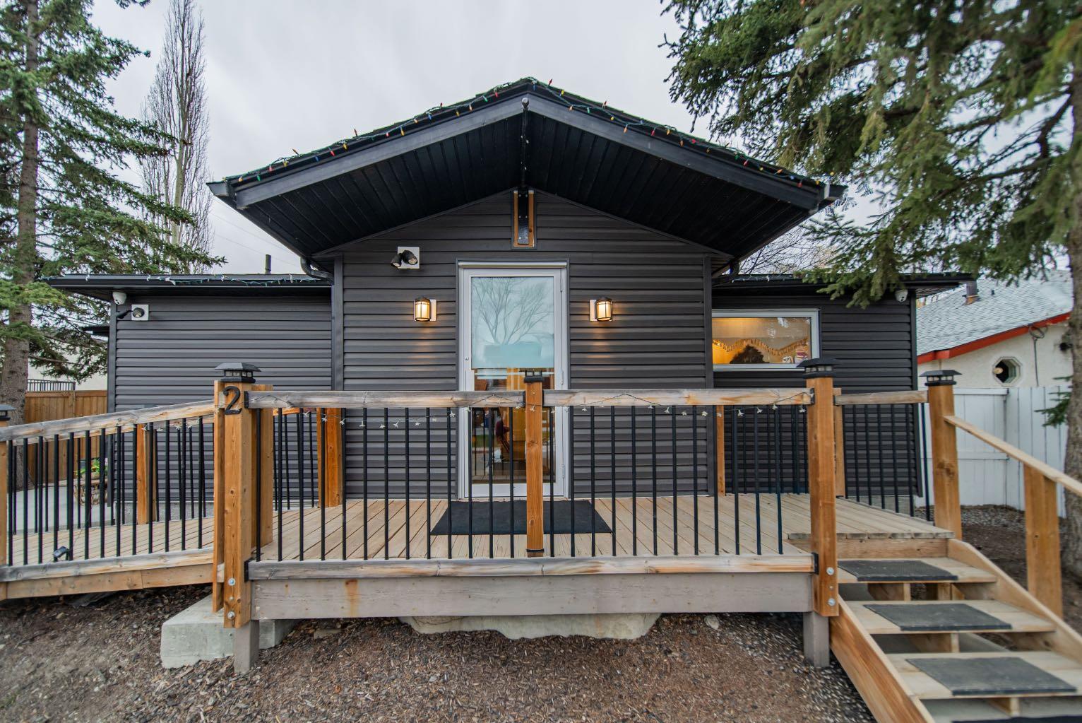2 Elk Avenue
