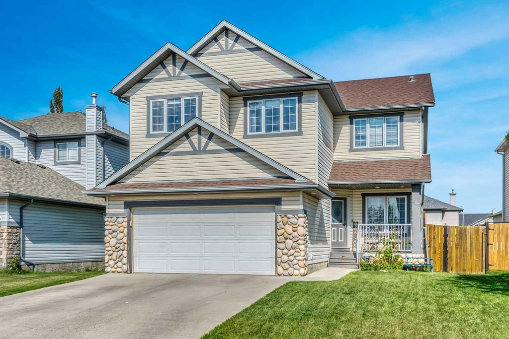 Photo of 245 Springmere Way, Chestermere, AB T1X 1P2 (MLS # A2313566)