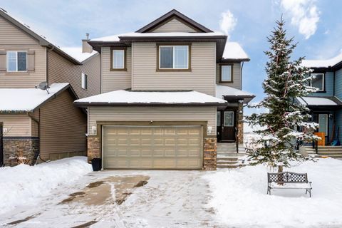 31 Bridlecrest Street SW Calgary AB T2Y 4Y5