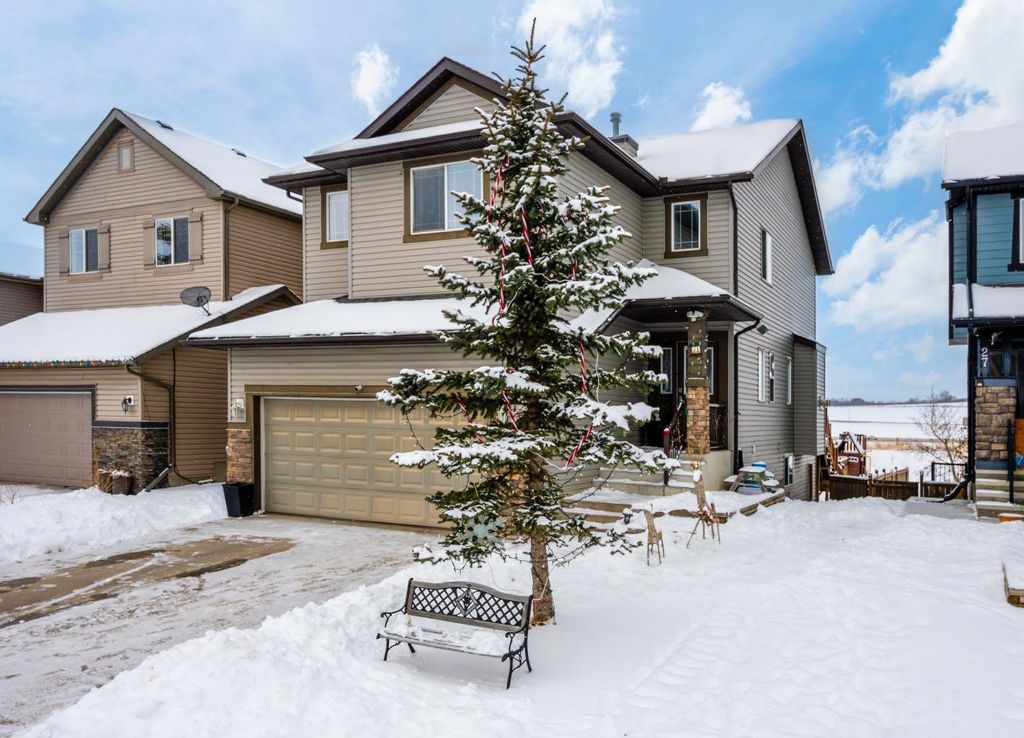 Photo of 31 Bridlecrest Street SW, Calgary, AB T2Y 4Y5 (MLS # A2293434)