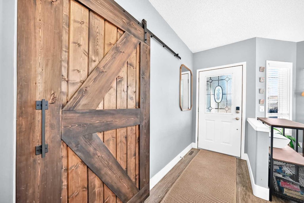 Photo of 148 Creek Gardens Close NW, Airdrie, AB T4B 2R5 (MLS # A2346840)