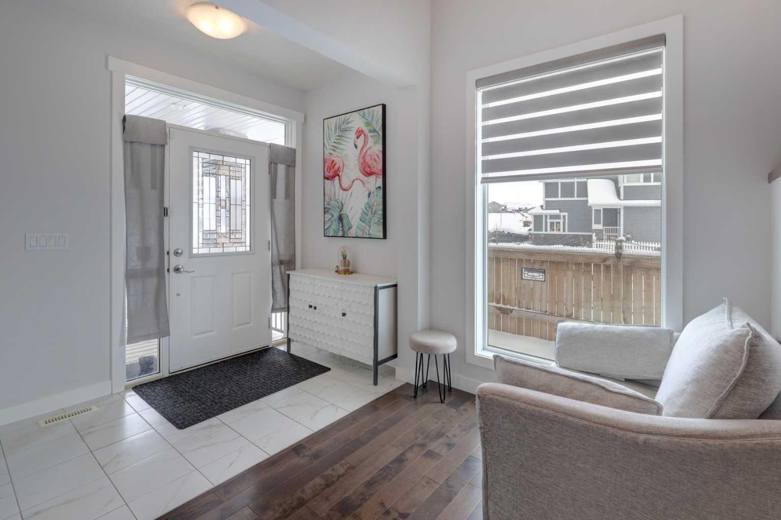 546 Sherwood Boulevard NW