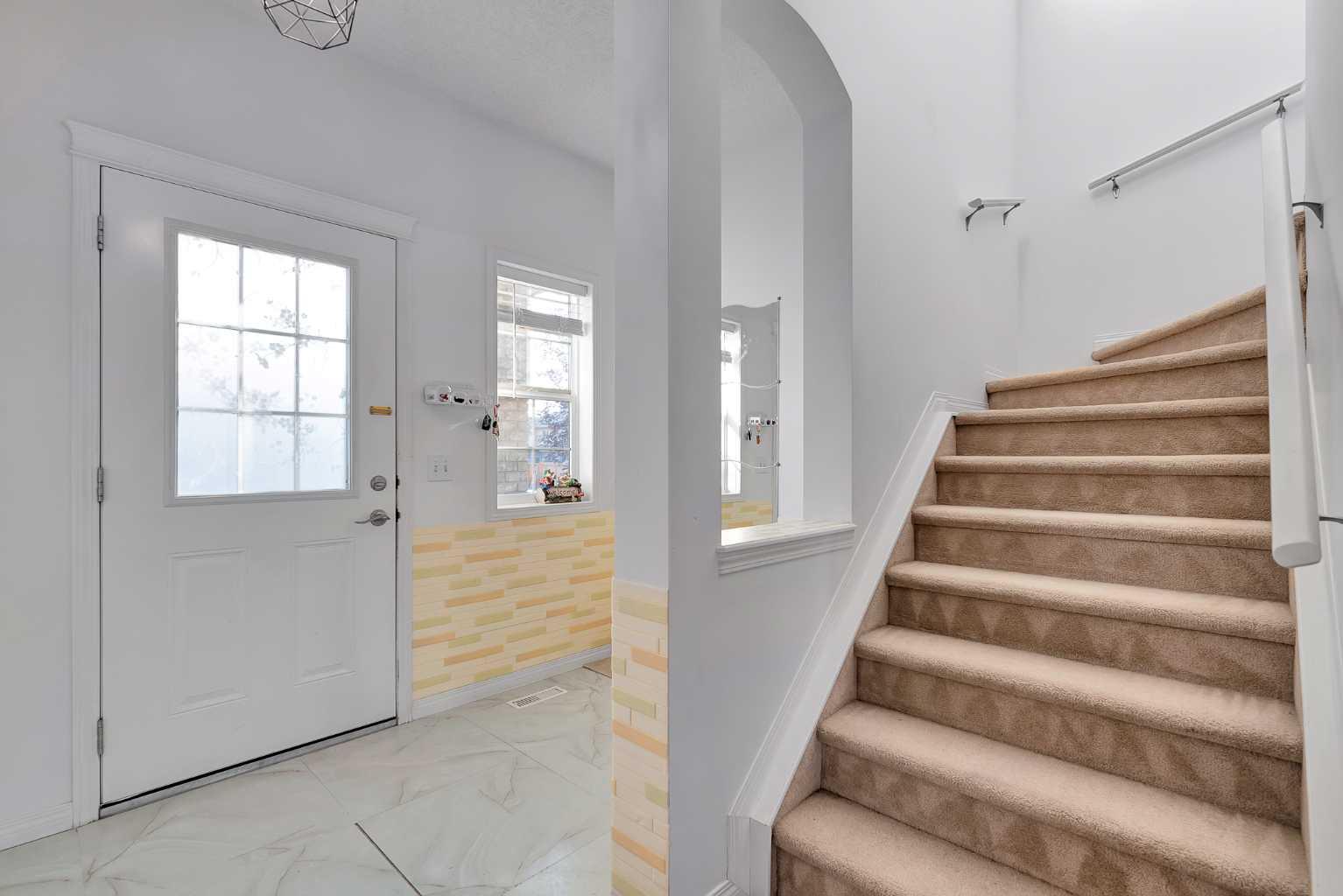 175 Evansmeade Common NW