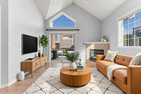 Photo of 126 14 Avenue SW #518, Calgary, AB T2R 0L9 (MLS # A2267620)