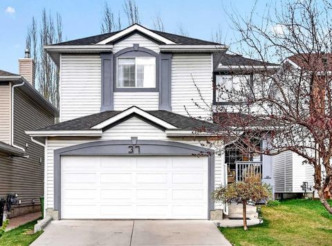 Photo of 37 Shawbrooke Manor SW, Calgary, AB T2Y 3L7 (MLS # A2310690)