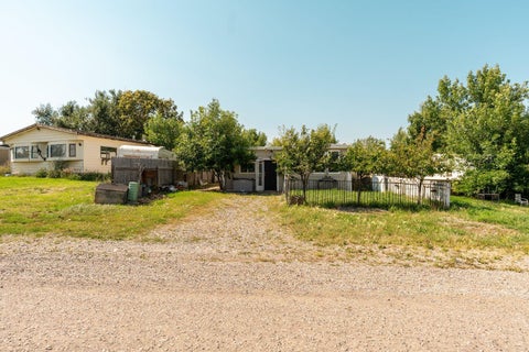Photo of 863 2 Street E, Cardston, AB T0K 0K0 (MLS # A2338960)