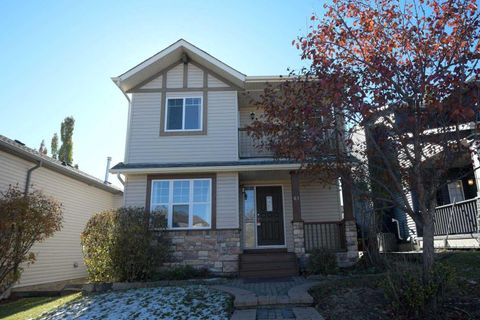 61 Everstone Avenue SW Calgary AB T2Y 4J6
