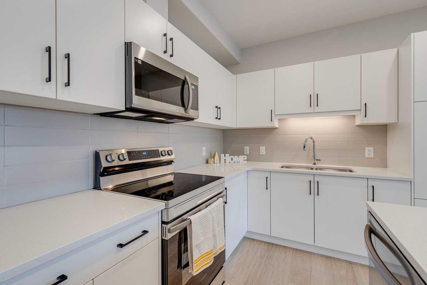 81 Arbour Lake View NW 1112
