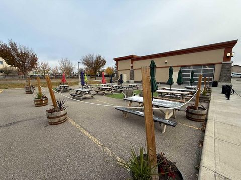 200 Southridge Drive 1013 Okotoks AB T1S 0N8