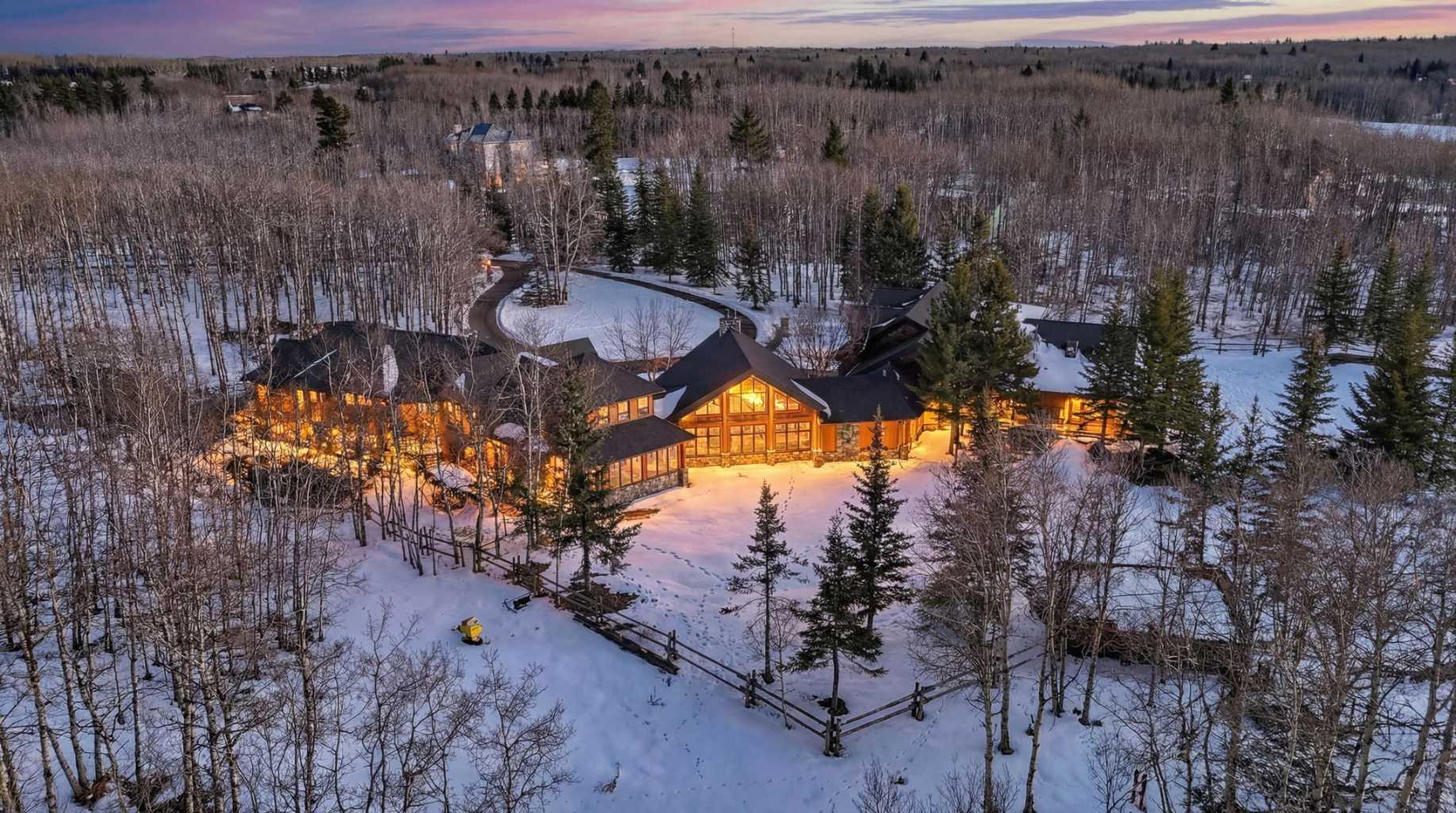 31067 Woodland Heights