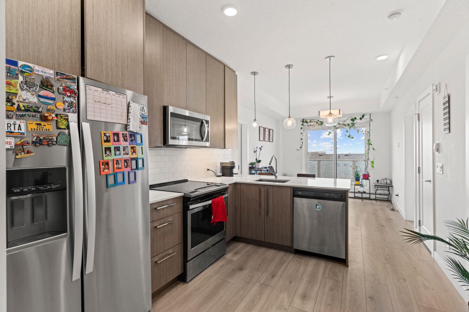 76 Cornerstone Passage NE 2424