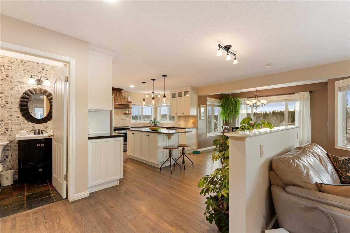 128 West Terrace Crescent