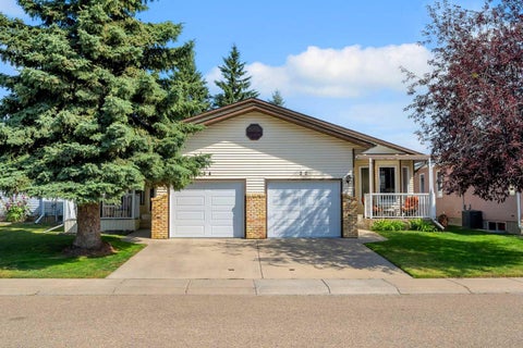 Photo of 34 Woodside Close NW, Airdrie, AB T4B 2C8 (MLS # A2335037)