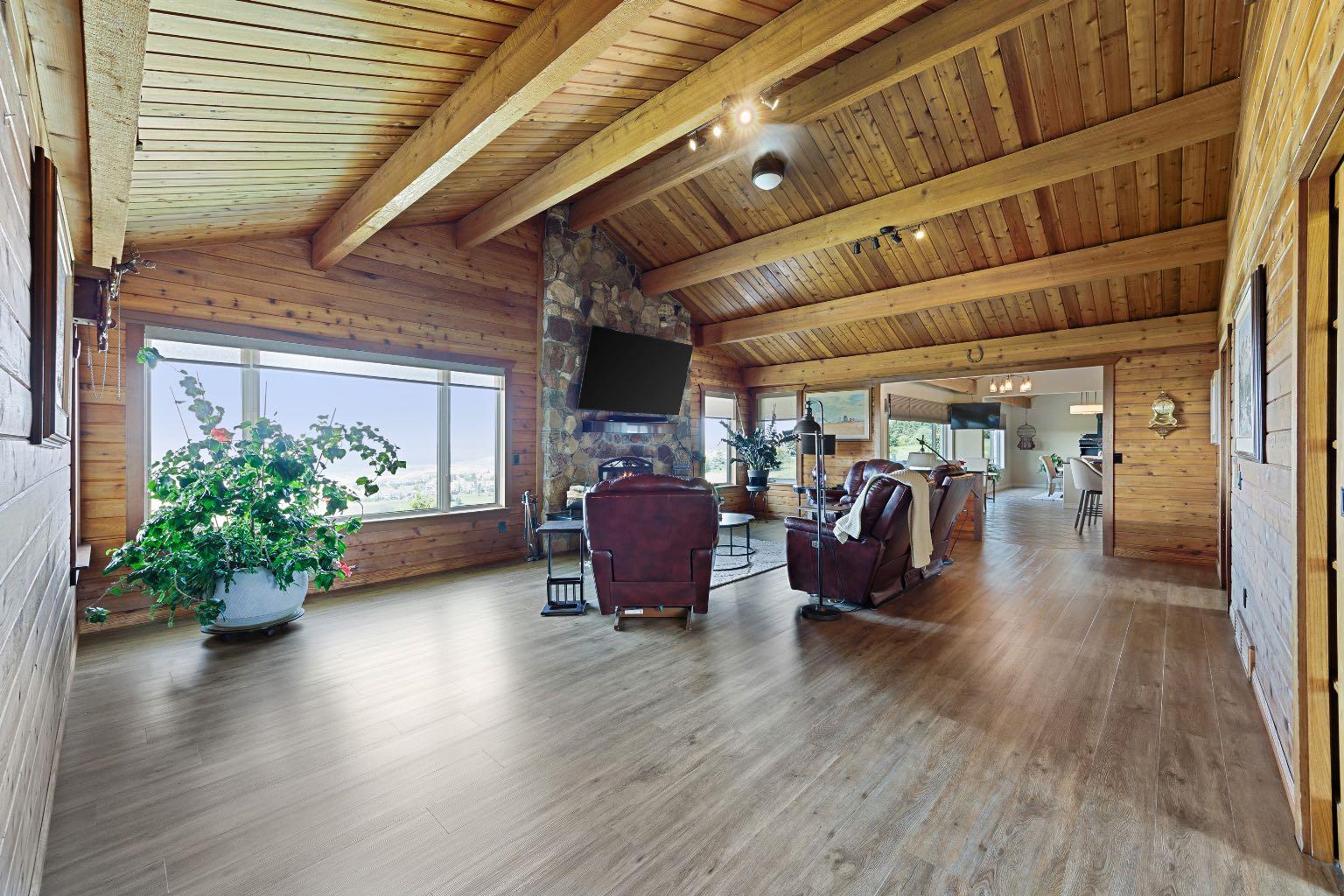 260011 Mountain Ridge Place