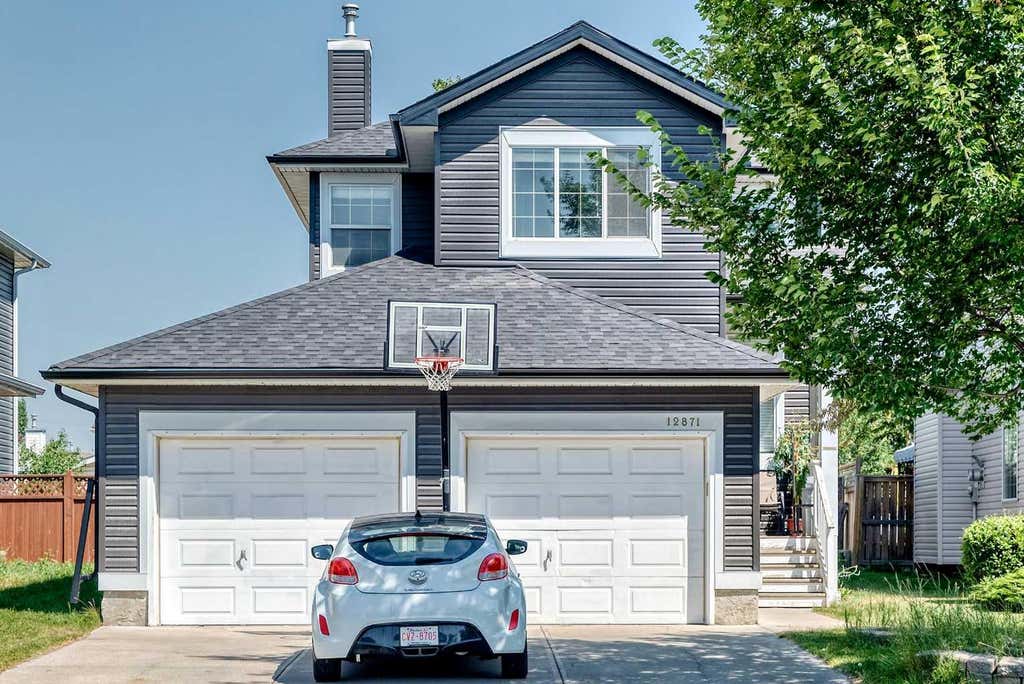 Photo of 12871 Coventry Hills Way NE, Calgary, AB T3K 5L4 (MLS # A2332202)