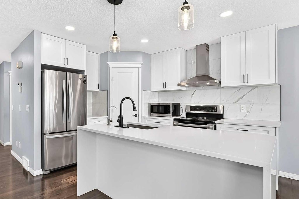 Photo of 12871 Coventry Hills Way NE, Calgary, AB T3K 5L4 (MLS # A2332202)