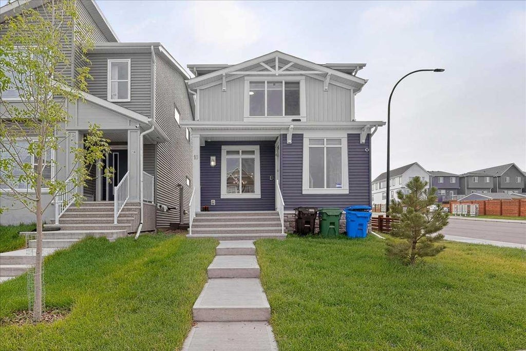 Photo of 10 Lucas Close NW, Calgary, AB T3P 1Z5 (MLS # A2314331)