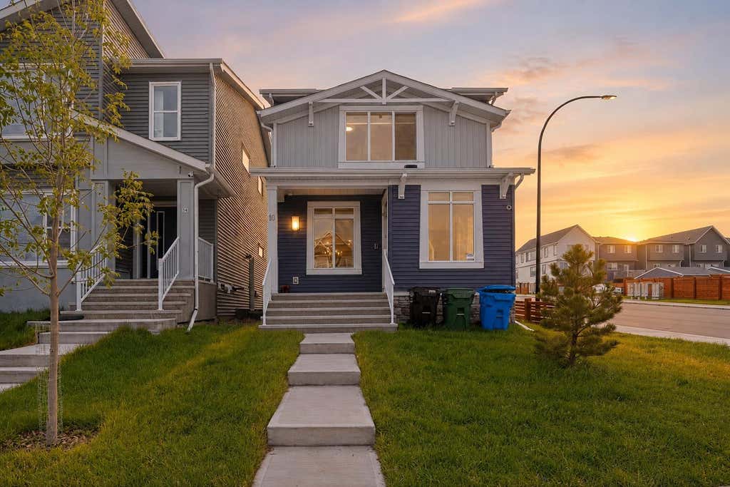 Photo of 10 Lucas Close NW, Calgary, AB T3P 1Z5 (MLS # A2314331)