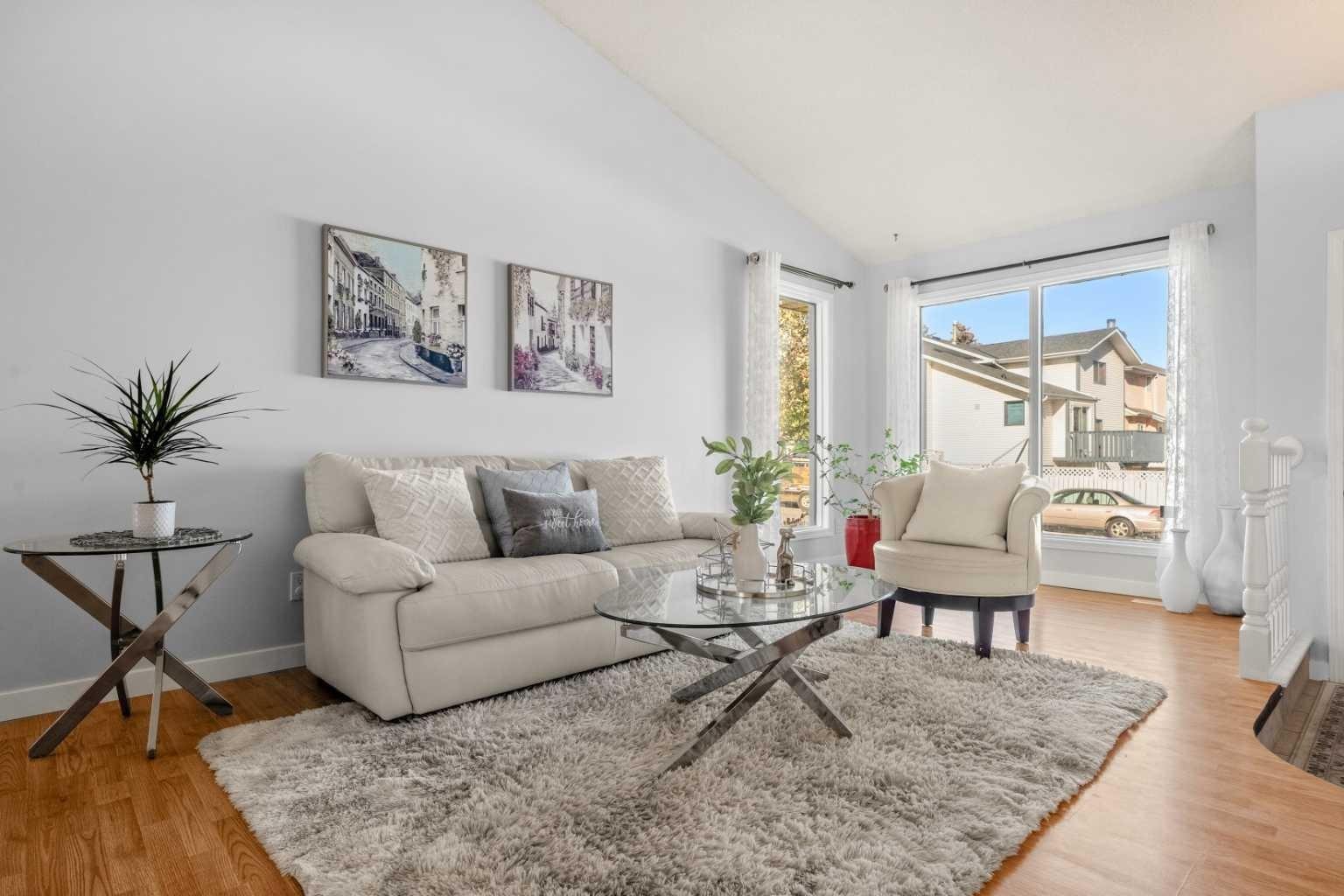 136 Sanderling Close NW