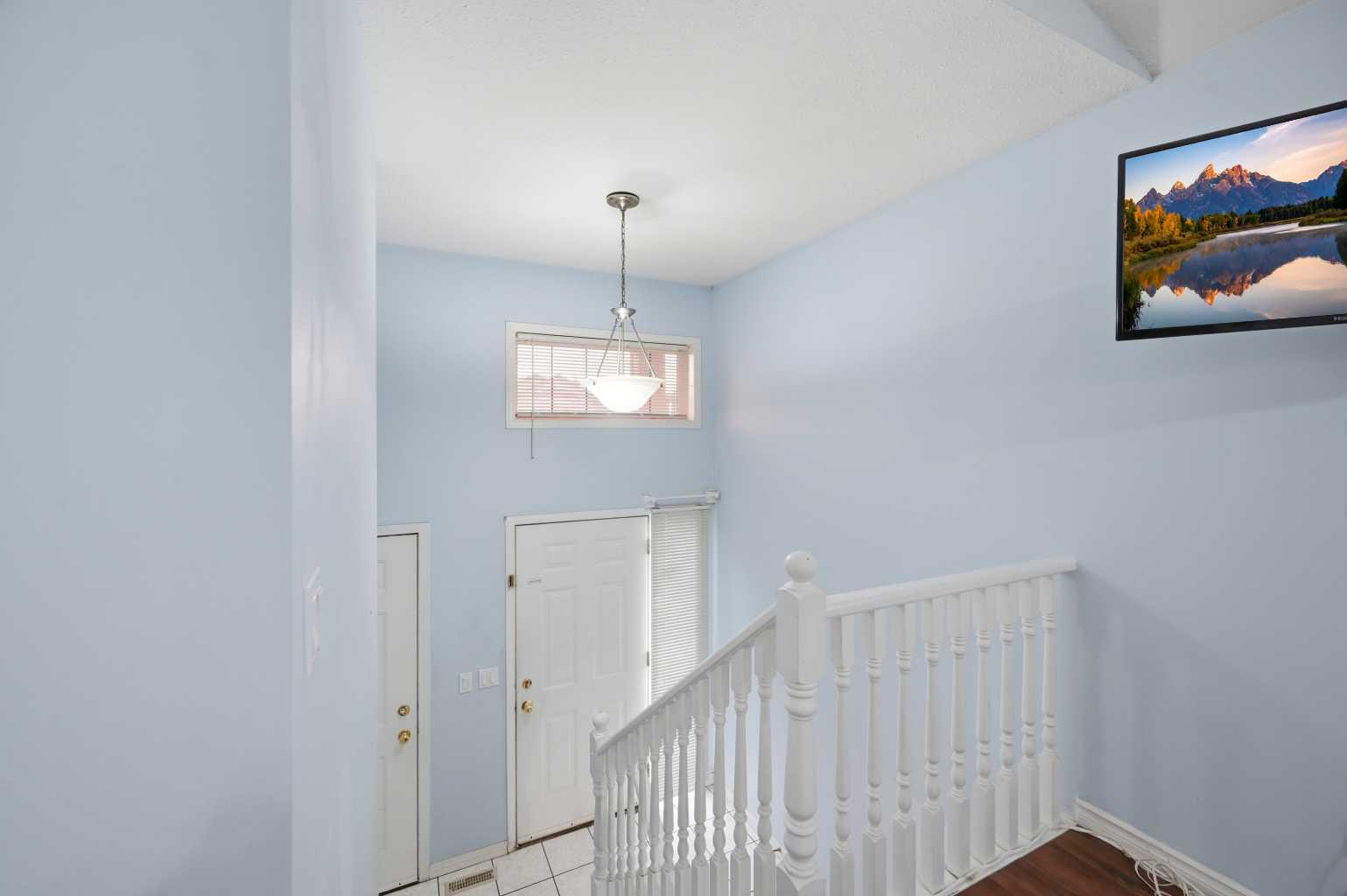 141 Tarawood Place NE