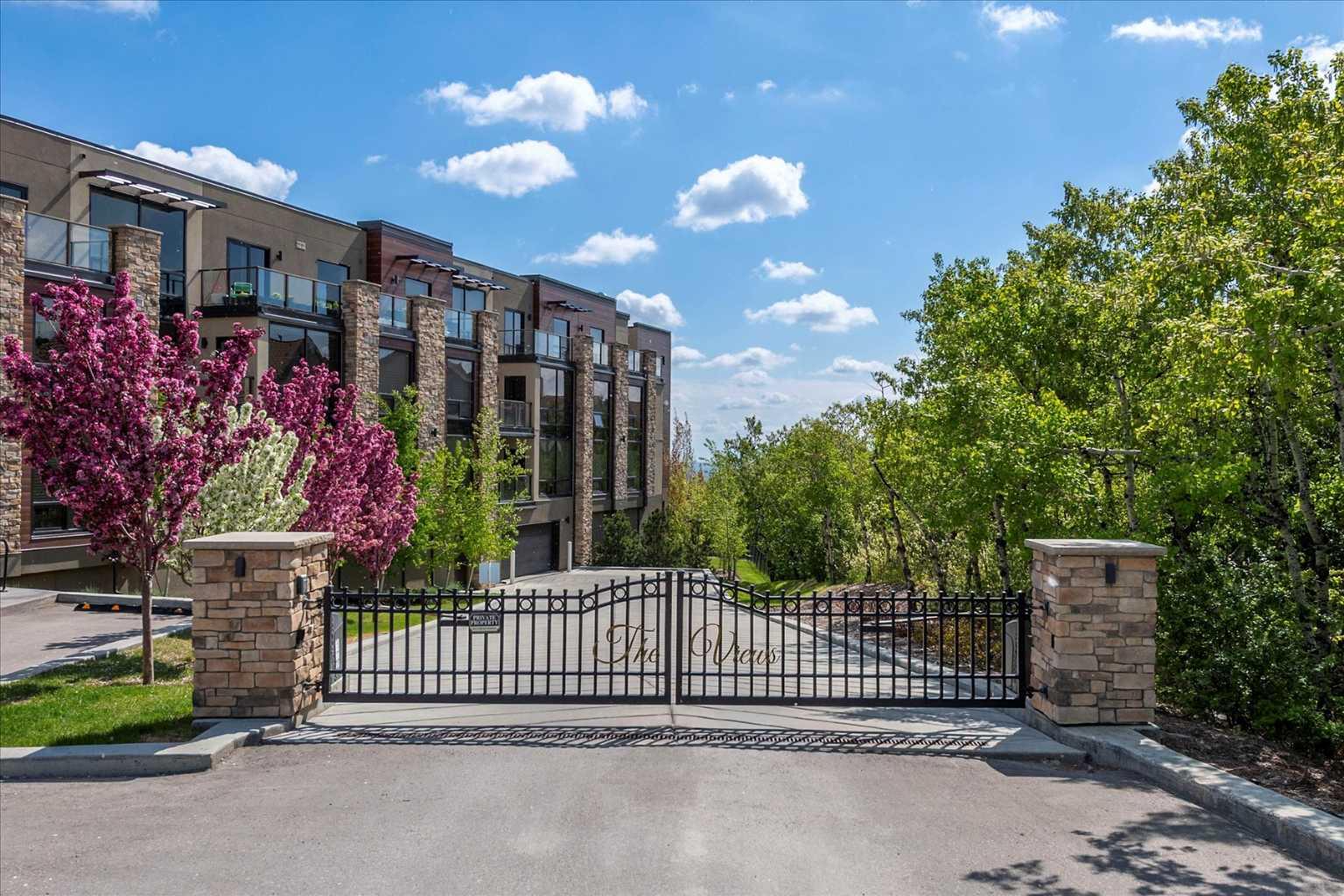 15 Cougar Ridge Landing SW 313