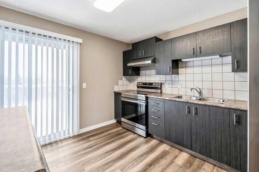 Photo of 10 Fairbank Road #14, Red Deer, AB T4N 4X7 (MLS # A2286509)