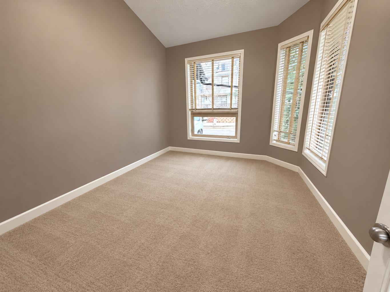 11 SPRINGBANK Terrace SW