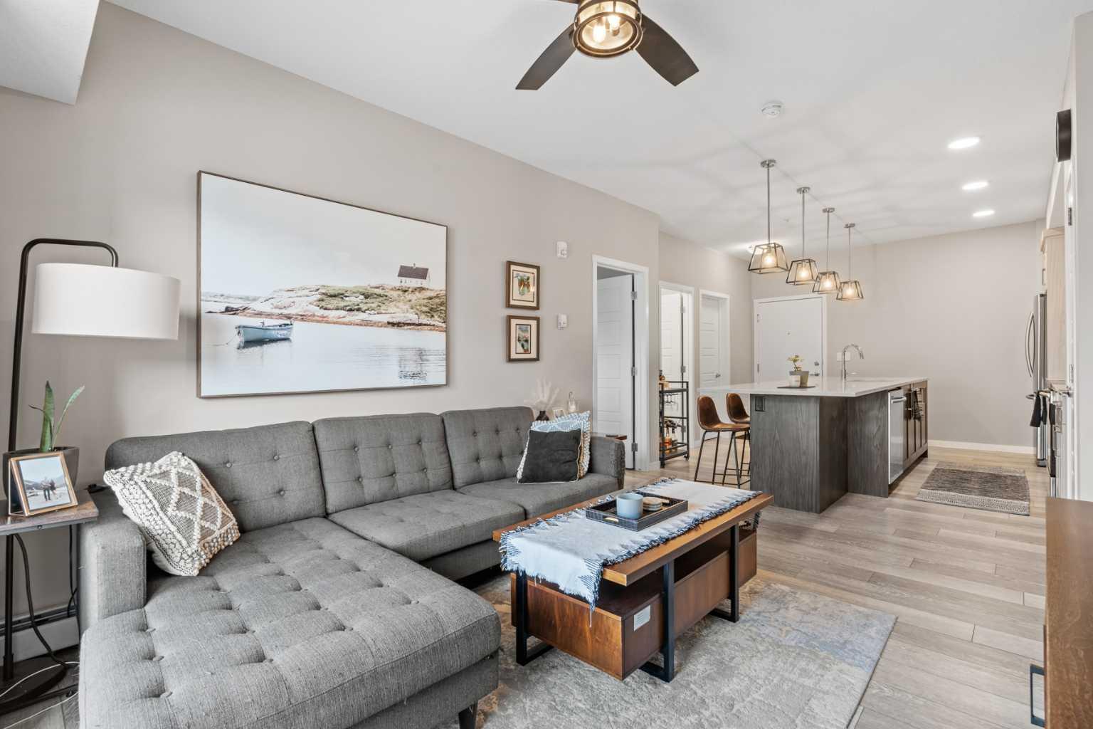 370 Harvest Hills Common 205