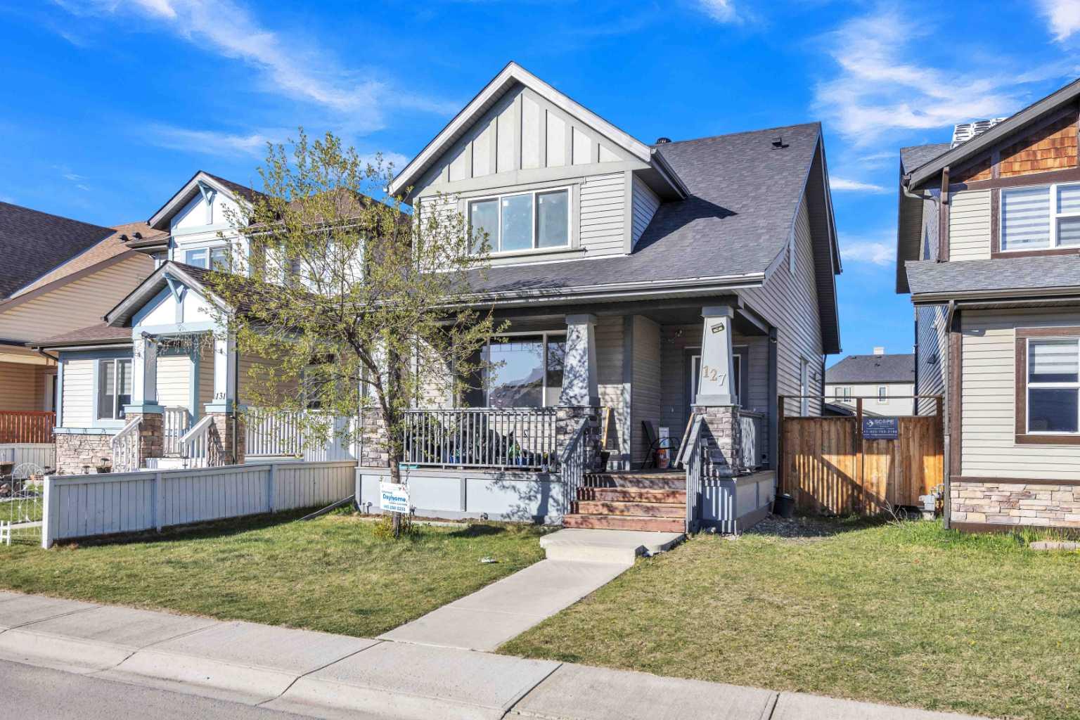 127 Skyview Springs Manor NE