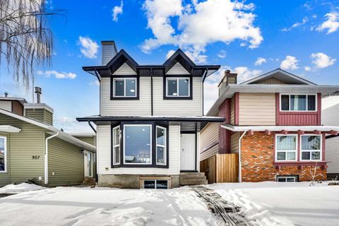 309 Falwood Way NE Calgary AB T3J 1A9