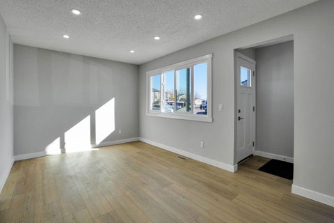Photo of 99 Penworth Close SE, Calgary, AB T2A 5N4 (MLS # A2352797)