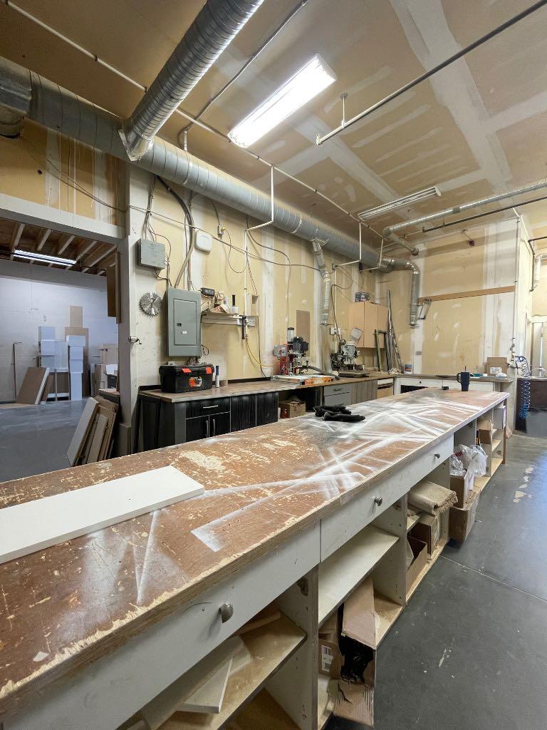 3961 52 Avenue NE 4150/4146