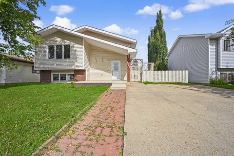 Photo of 9748 71 Avenue, Grande Prairie, AB T8V 6E3 (MLS # A2342073)