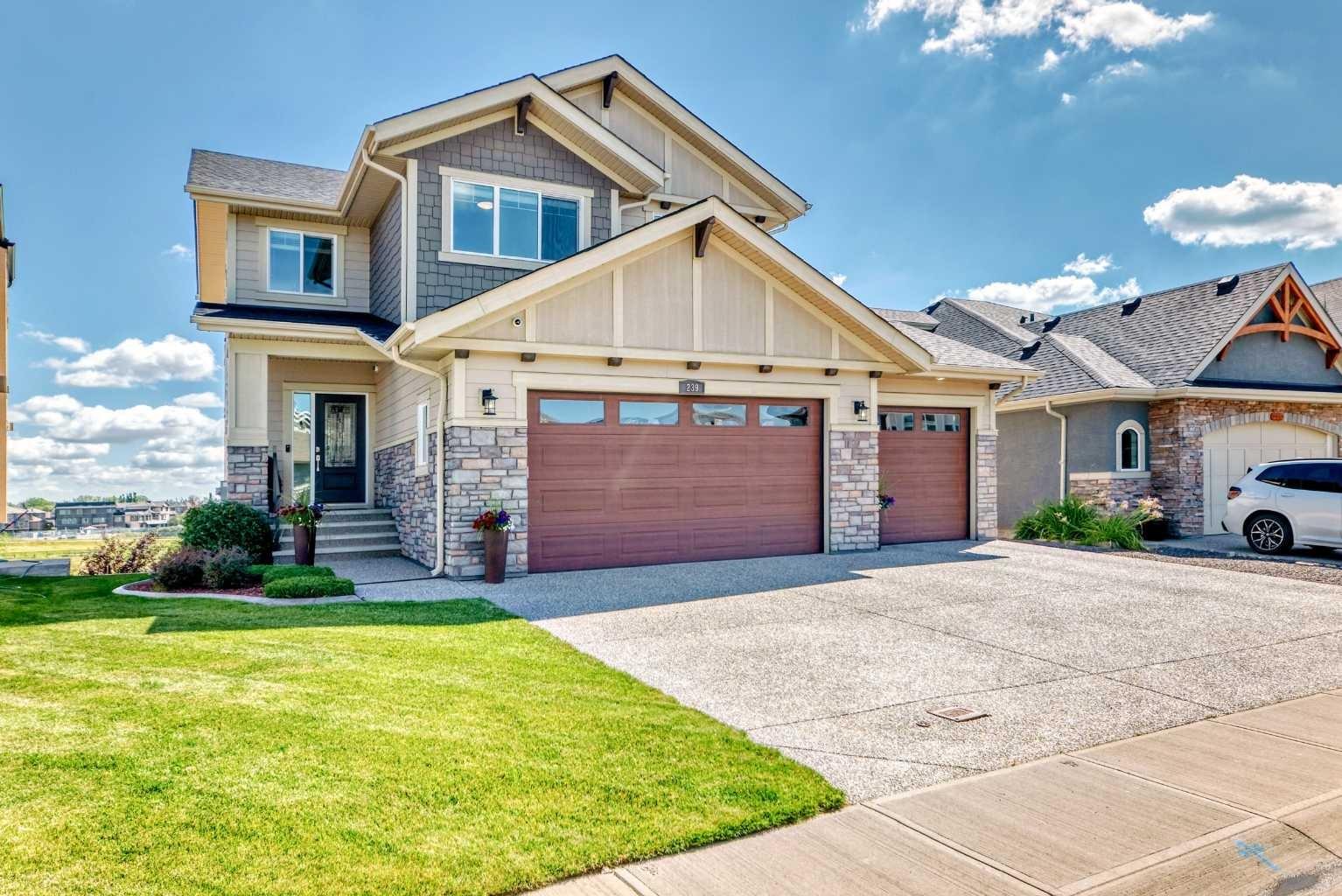 239 STONEMERE Green