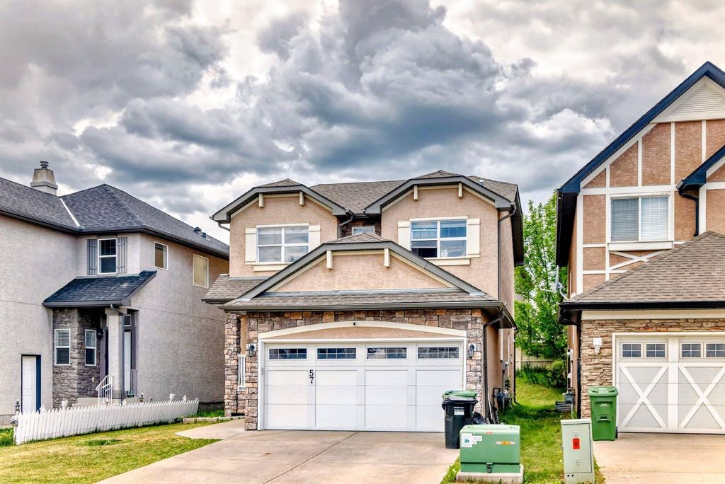 Photo of 57 Sherwood Terrace NW, Calgary, AB T3E 1M9 (MLS # A2300886)