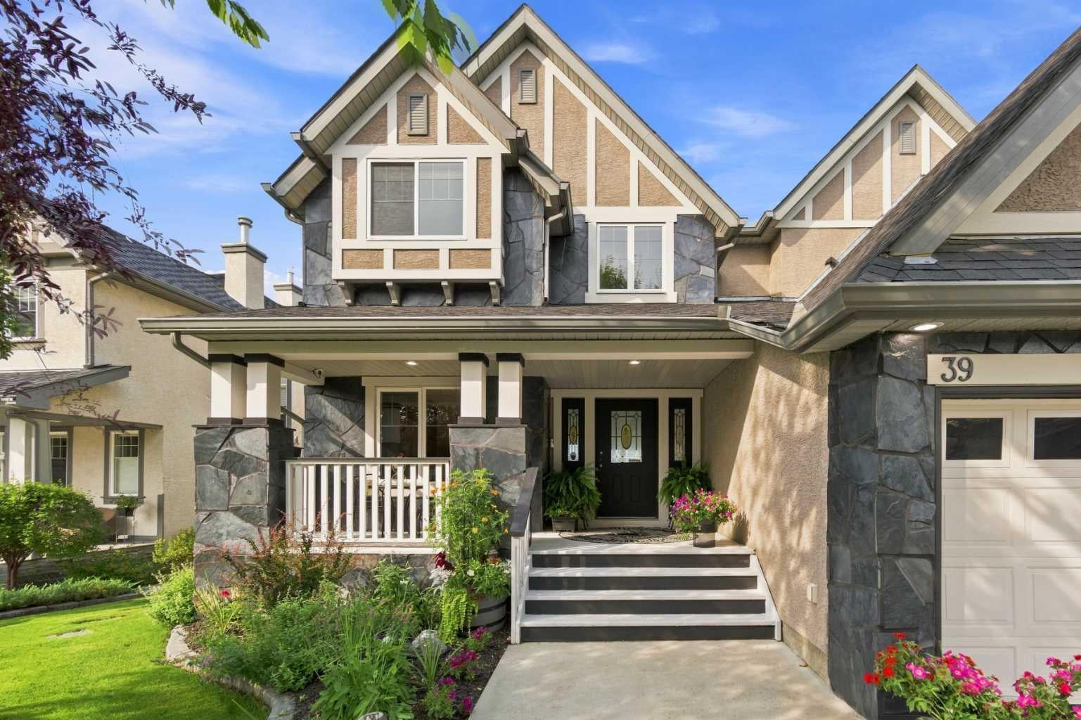 39 Chapala Terrace SE