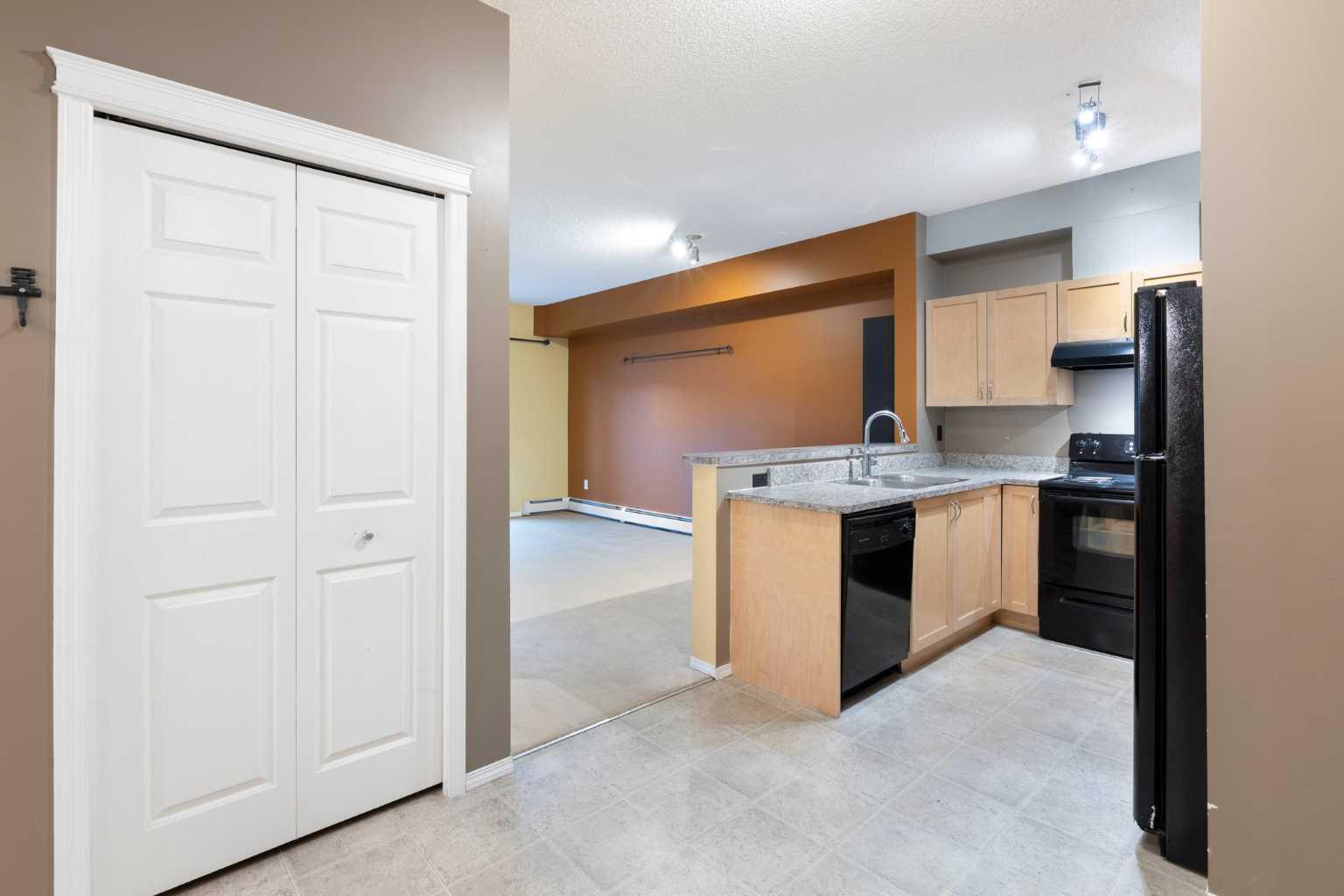 70 Panamount Drive NW 8312