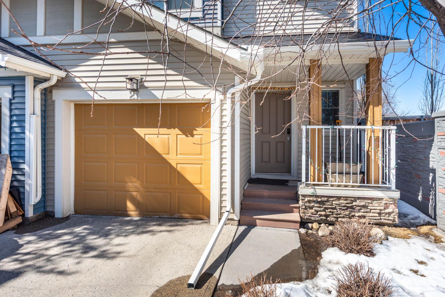 27 Sage Hill Common NW