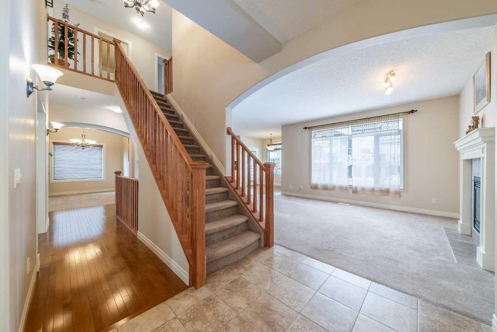 Photo of 107 Panatella Close NW, Calgary, AB T3K 6C6 (MLS # A2293658)