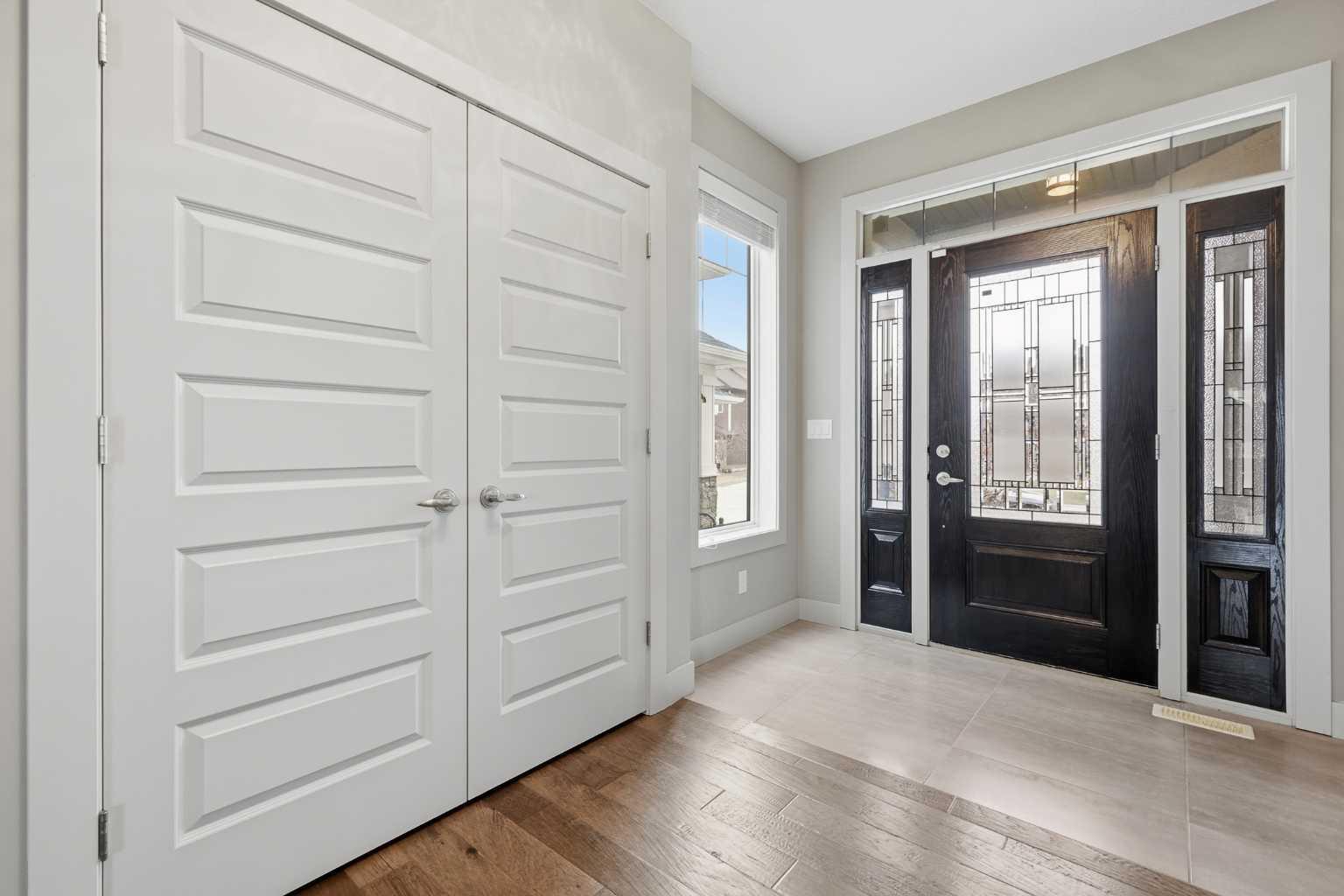 86 Panton View NW