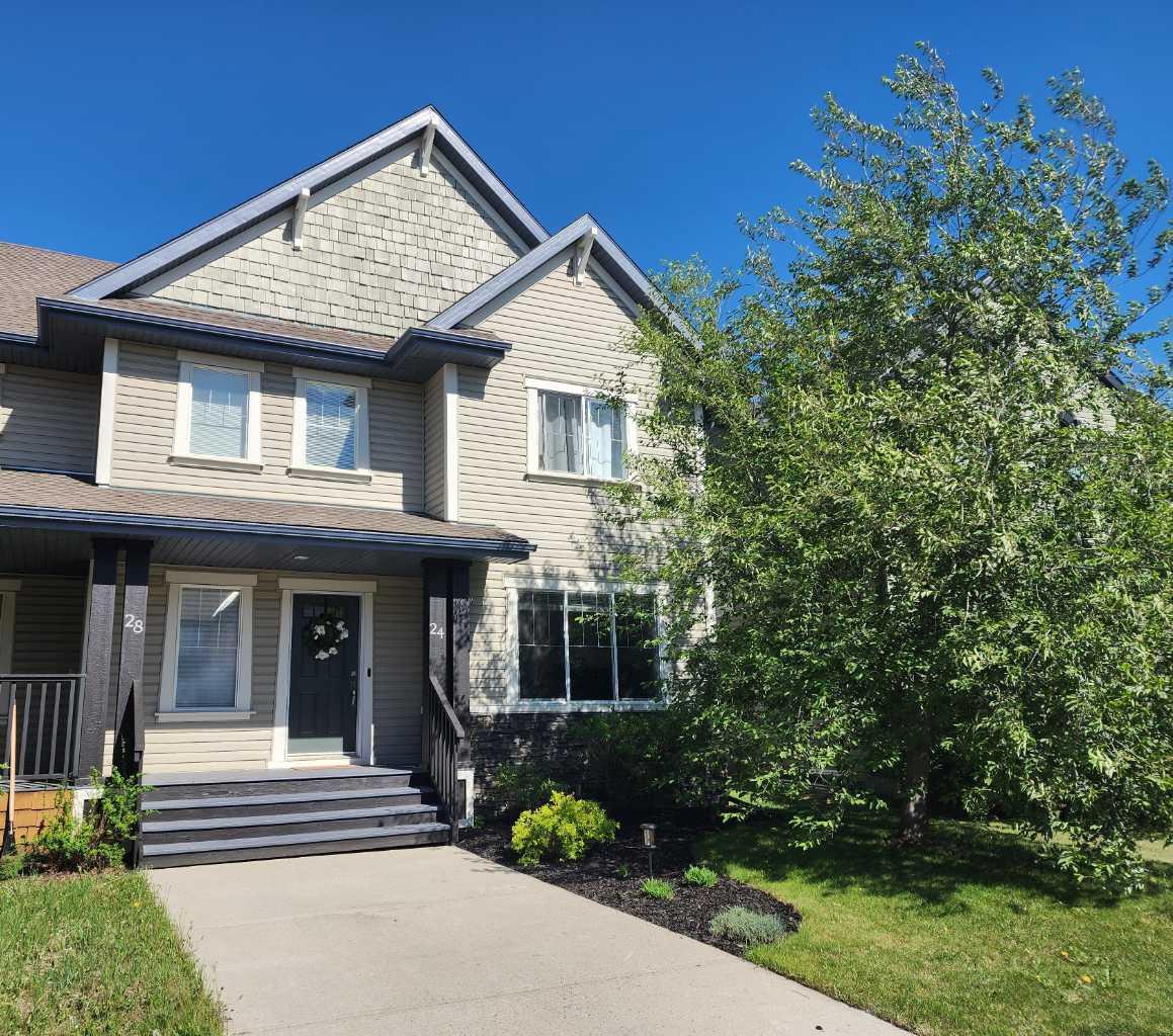 24 Copperpond Road SE