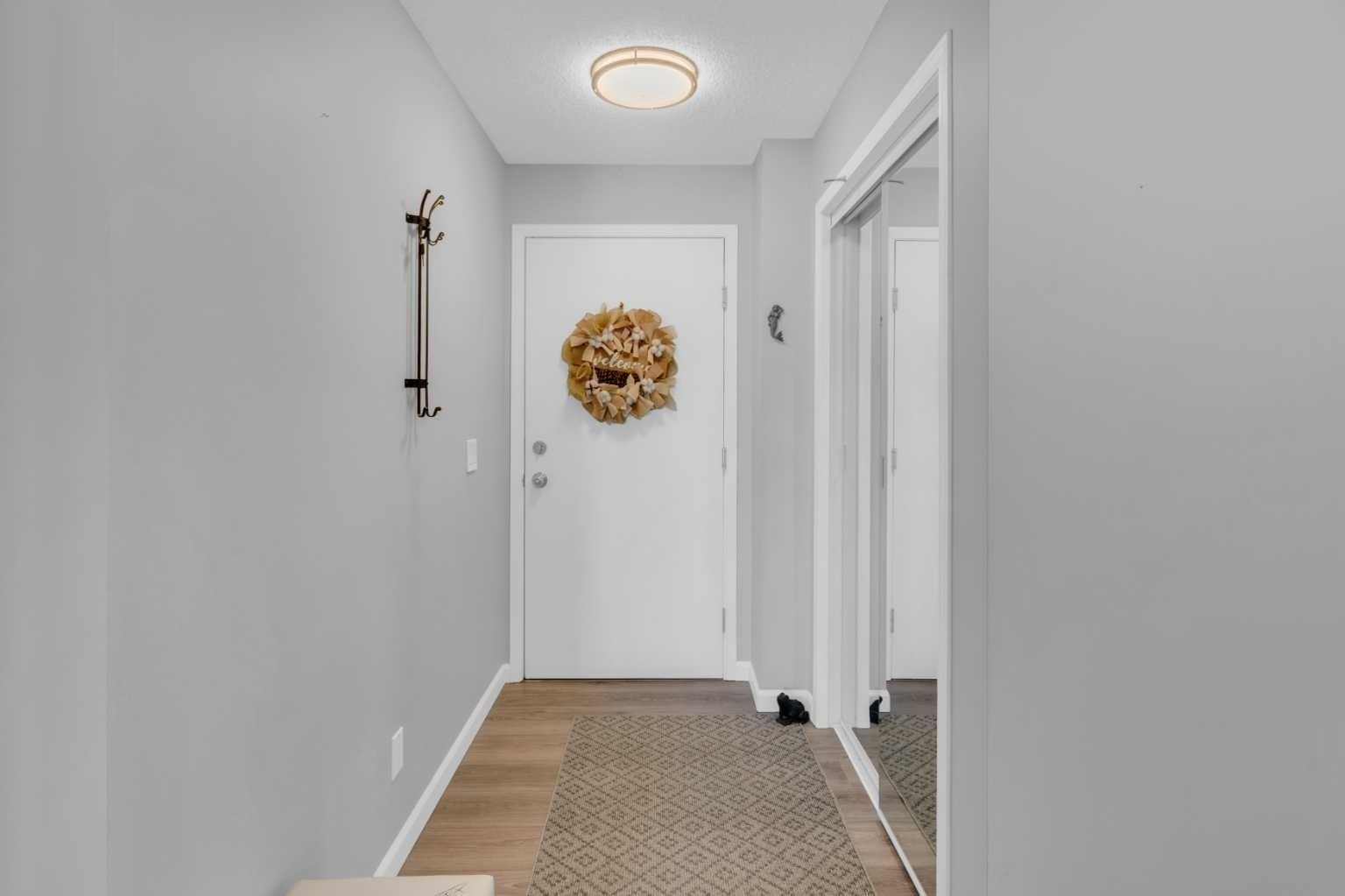 304 MacKenzie Way SW 8401