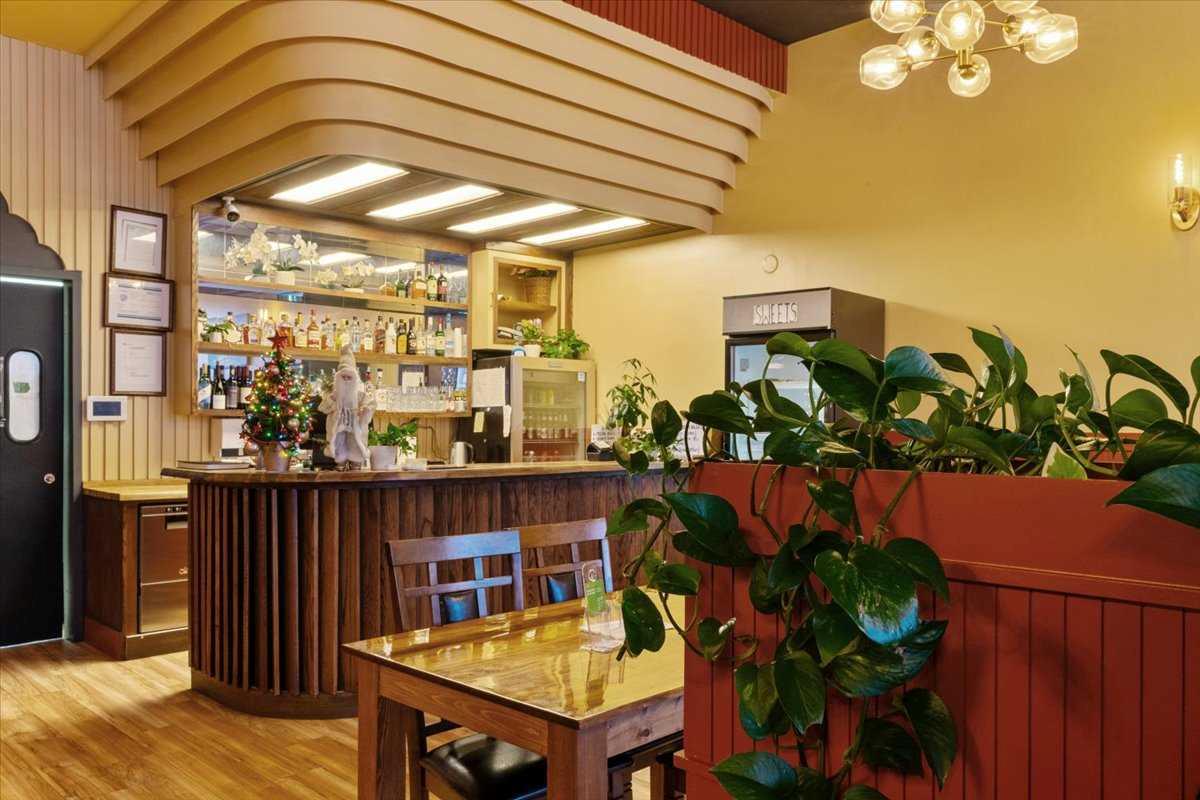 11735 105 Street 105